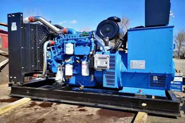 AG厅官网-最新app下载官方网站机电一批柴油发电机组发往客户手中